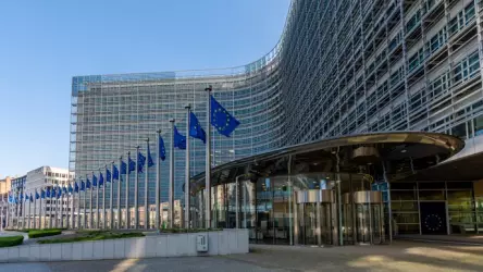 Тенденции в правовой сфере игровой индустрии к 2026 году: ИИ, безопасность детей, лутбоксы и многое другое